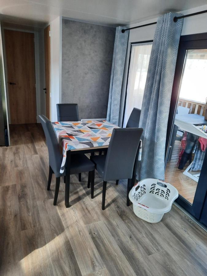 Jpp Marie Ange Proprietaire Otel Saint-Julien-en-Born Dış mekan fotoğraf