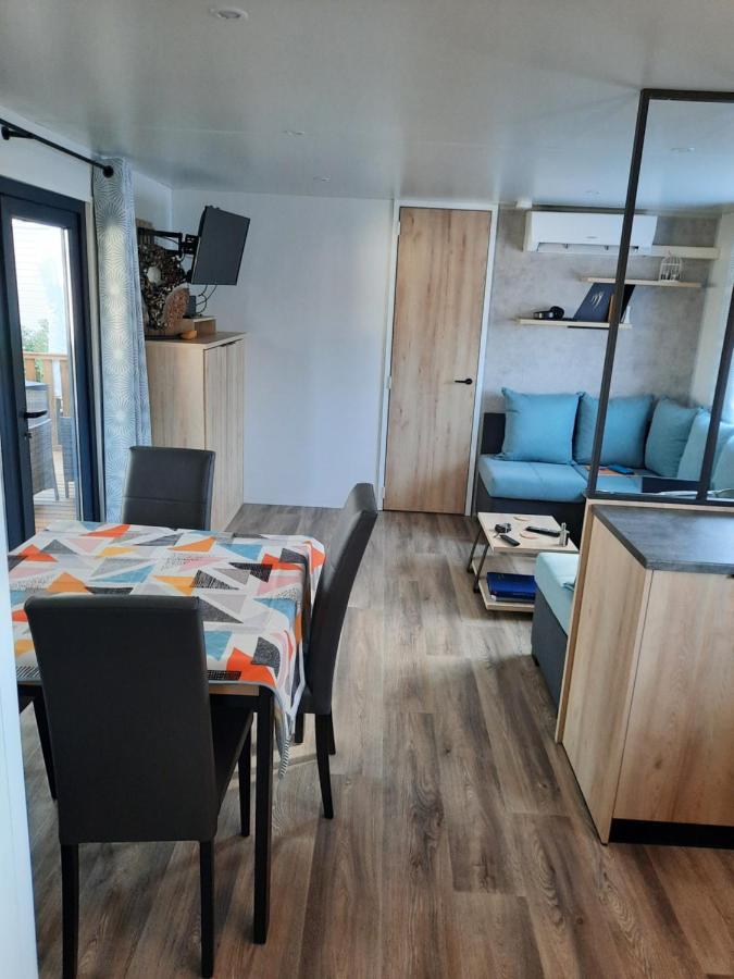 Jpp Marie Ange Proprietaire Otel Saint-Julien-en-Born Dış mekan fotoğraf